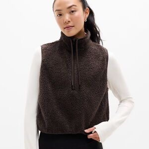 Athleta In The Clouds Vest, Small